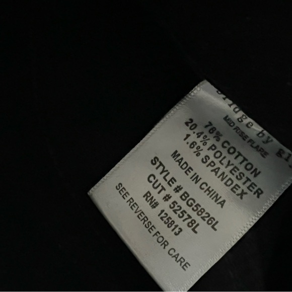 Hudson Mid-Rise Flare
Stretch Jean
BRIDGE BY GLY - Picture 10 of 11